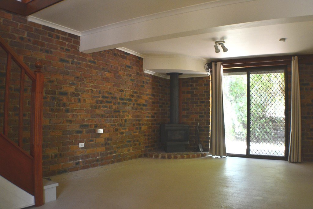 24 Nyora Street EVERTON HILLS 12