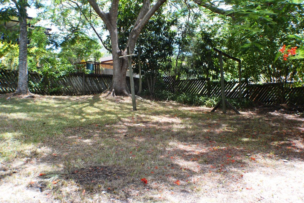 24 Nyora Street EVERTON HILLS 17