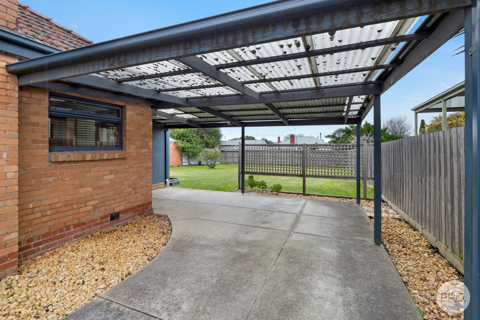 24 Oak Street WENDOUREE 3