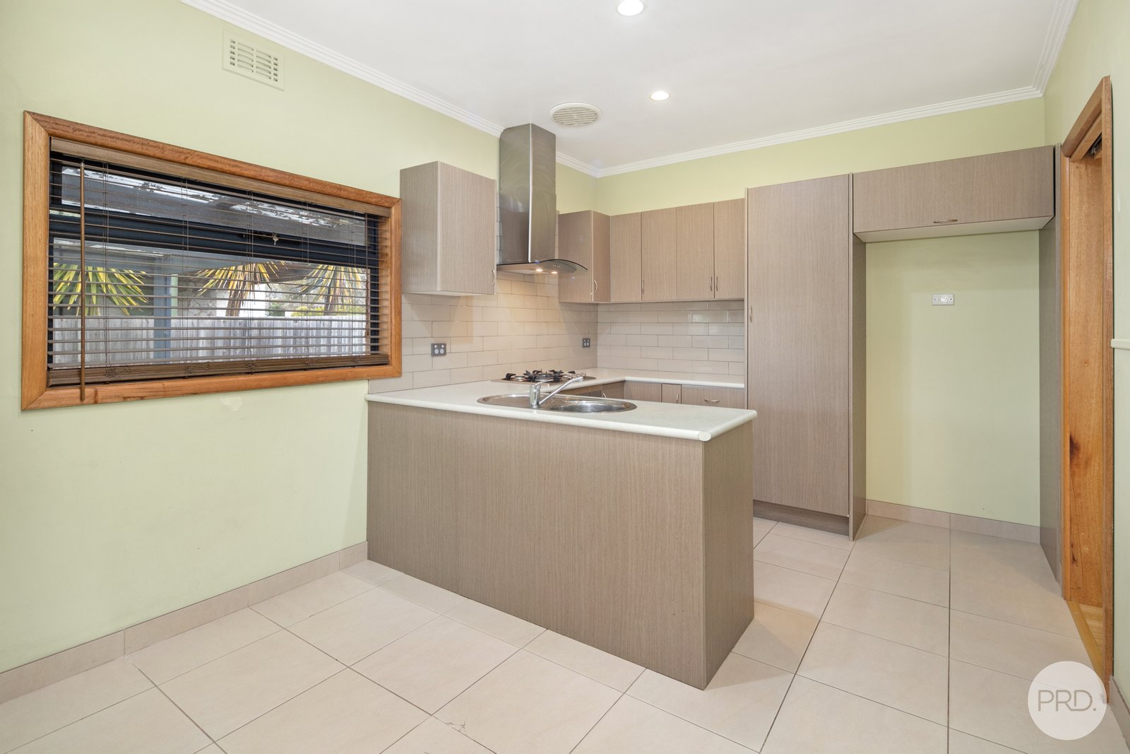 24 Oak Street WENDOUREE 11