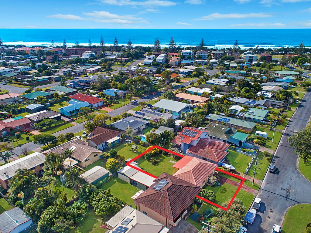 24 Ocean Street KINGSCLIFF 1