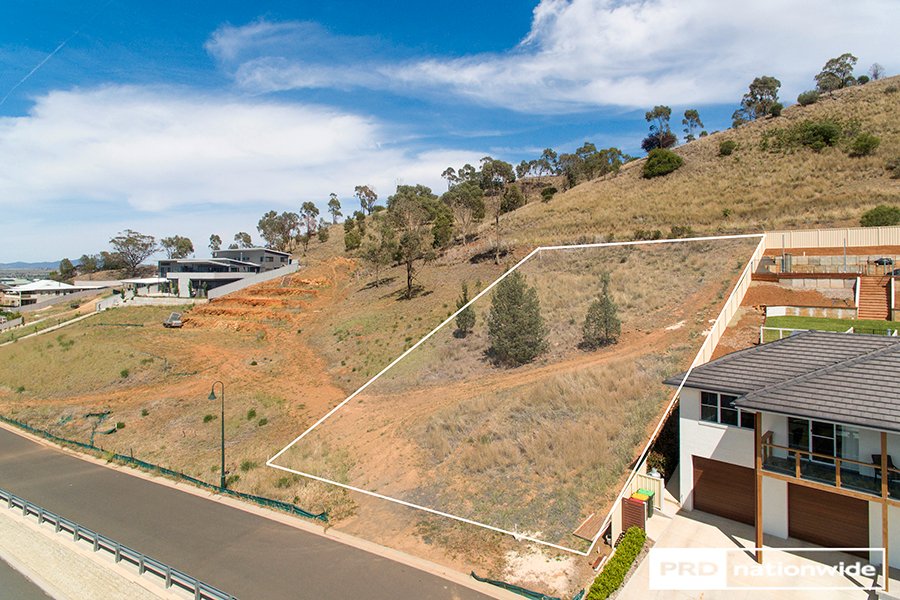 24 Oliver Street TAMWORTH 6