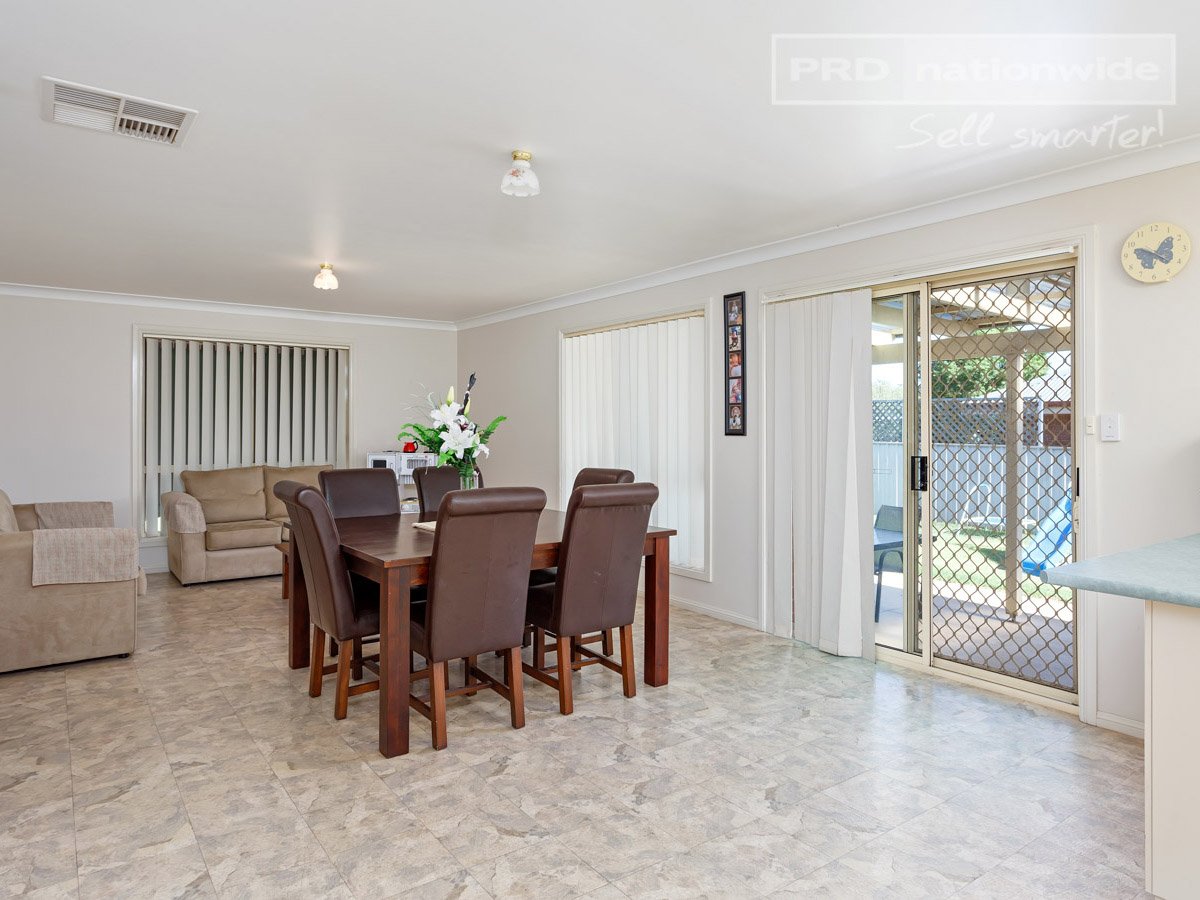 24 Paldi Crescent GLENFIELD PARK 2