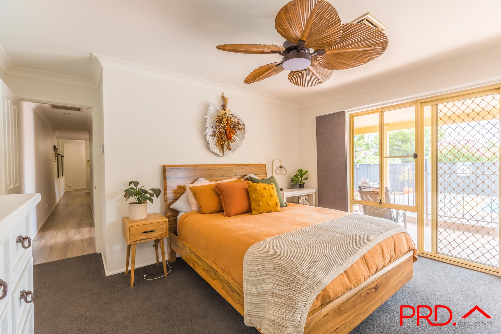 24 Panorama Road TAMWORTH 7