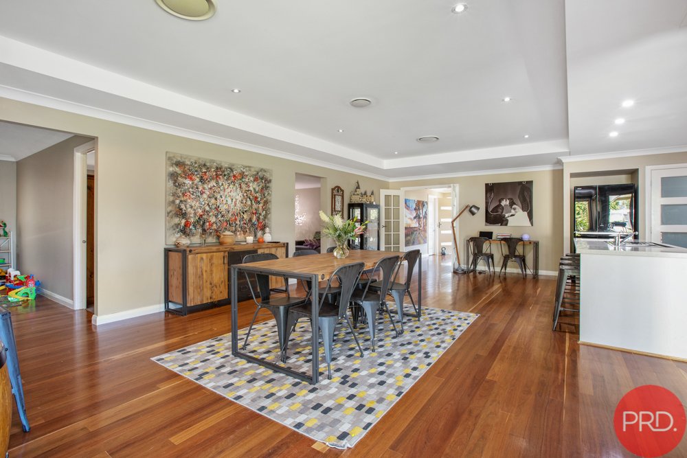 24 Paperbark Parade ABERGLASSLYN 5