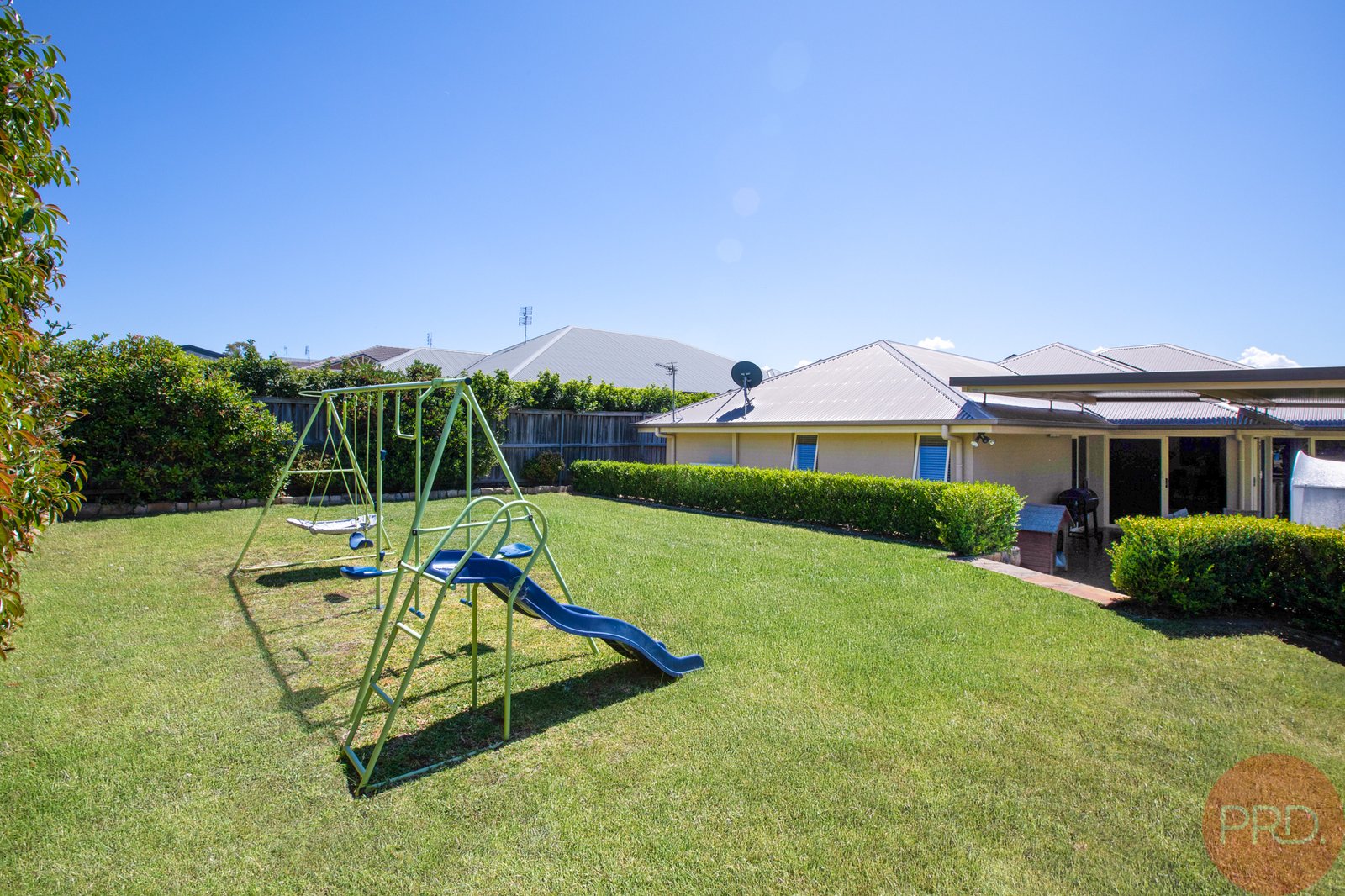 24 Paperbark Parade ABERGLASSLYN 14