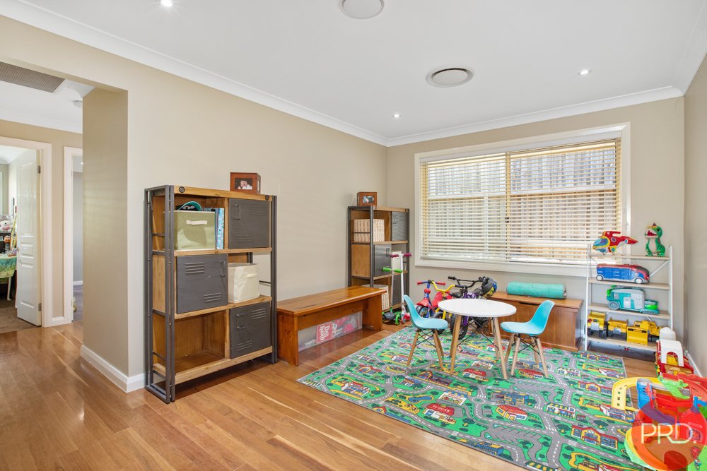 24 Paperbark Parade ABERGLASSLYN 25