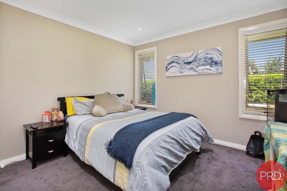 24 Paperbark Parade ABERGLASSLYN 27