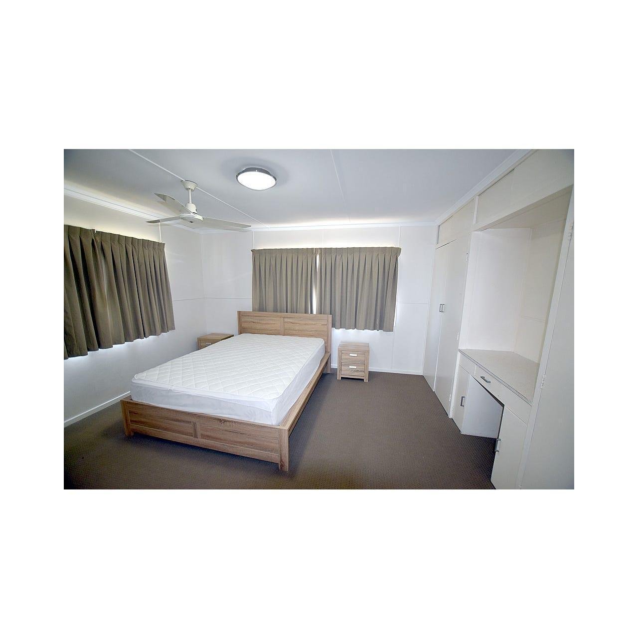 24 Paterson Street WEST GLADSTONE 9