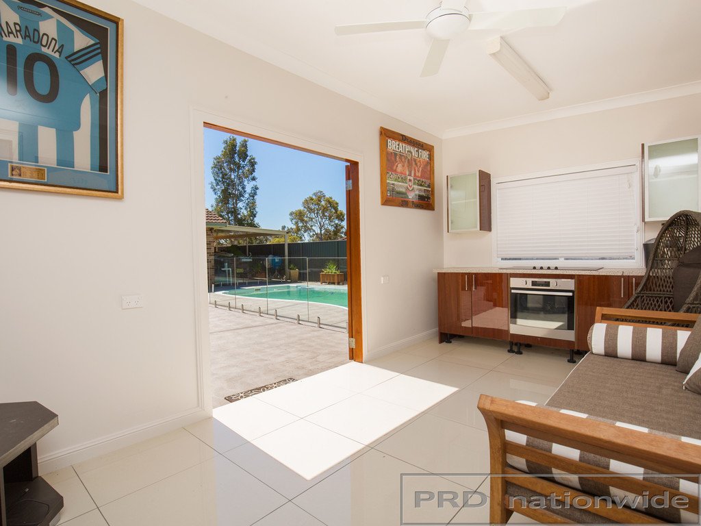 24 Pepler Place THORNTON 6