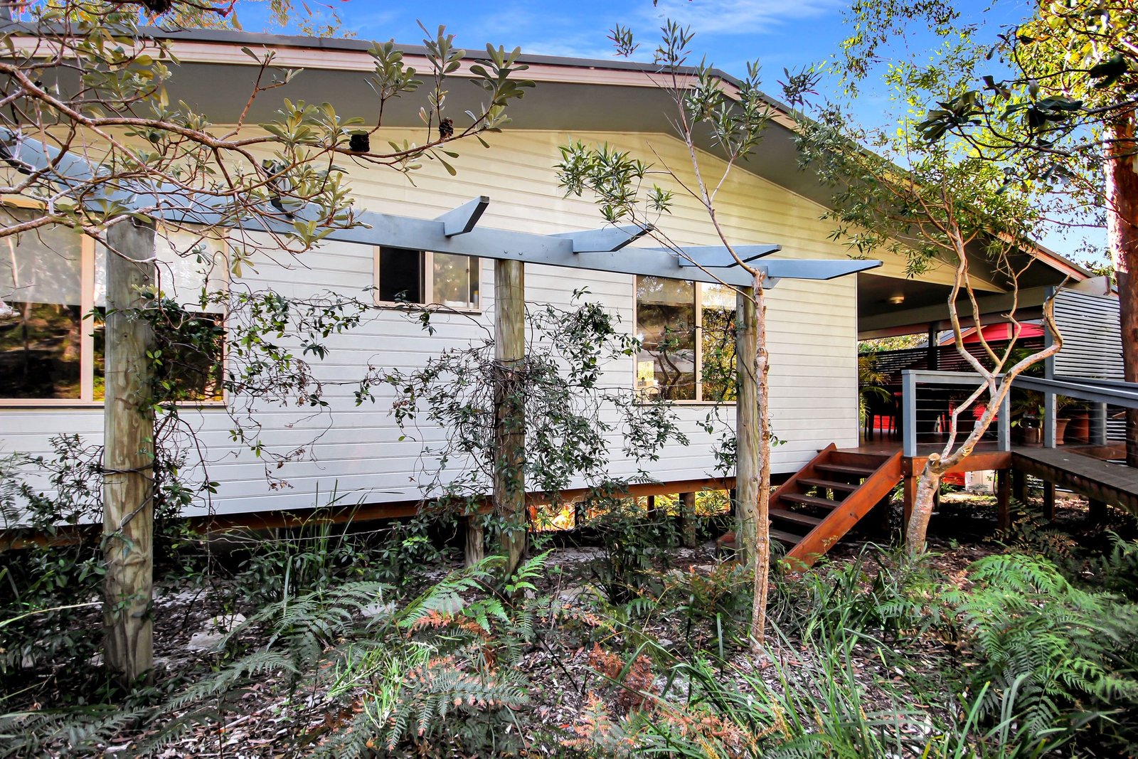 24 Pindari Drive DUNBOGAN 11