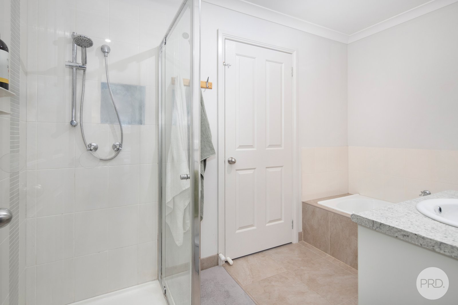 24 Pitfield-Scarsdale Road SCARSDALE 8