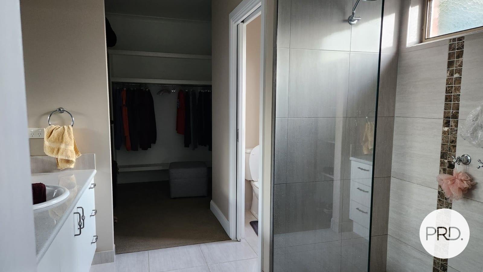 24 Plover Drive KIALLA 10