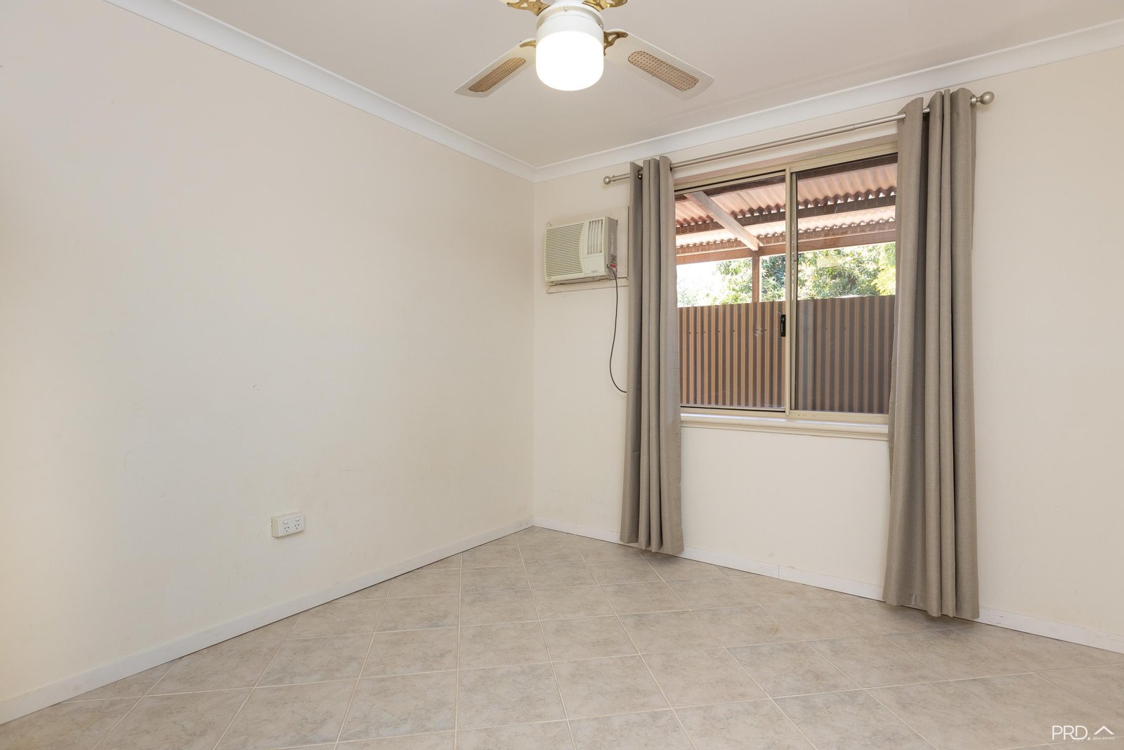 24 Pryor Drive BROOME 4