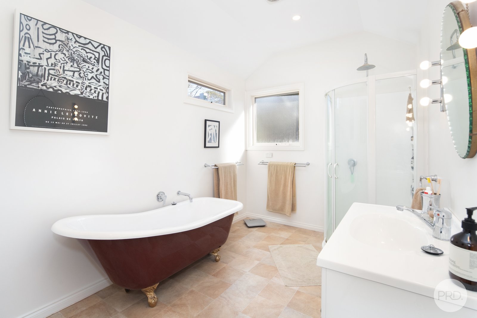 24 Quarry Road KINGSTON 9