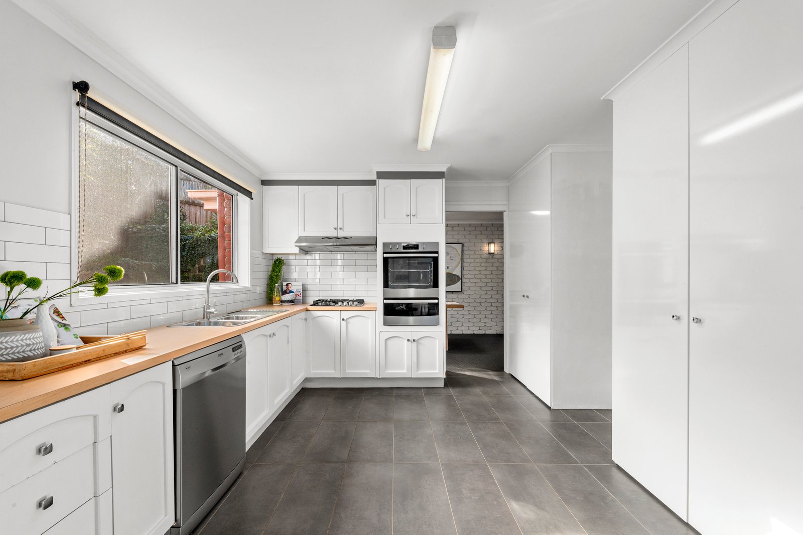 Gallery: 24 Queens Park Road