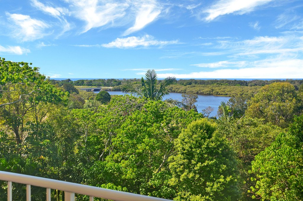2/4 Quirk Place KINGSCLIFF 1
