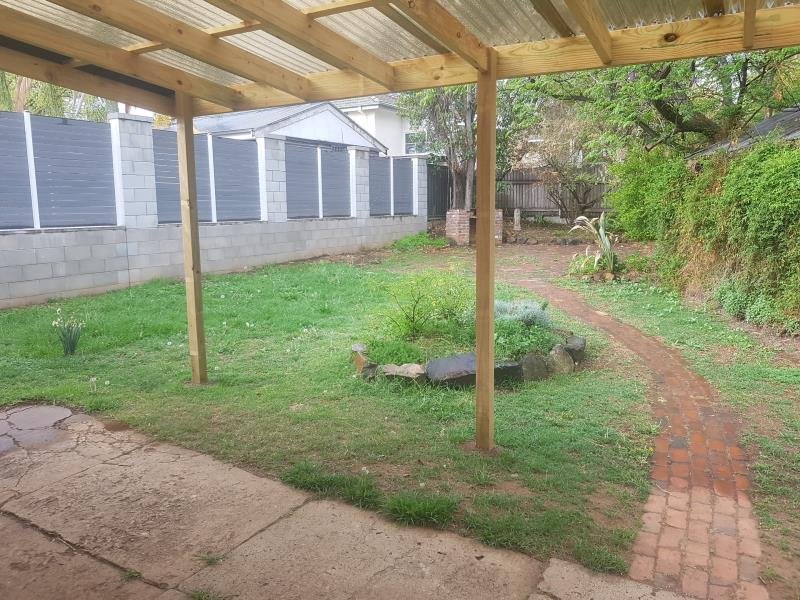 24 Raglan Street TAMWORTH 9