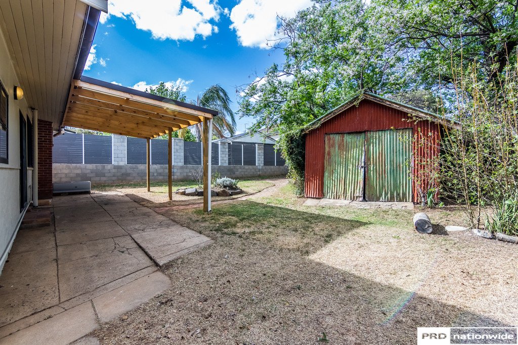 24 Raglan Street TAMWORTH 24