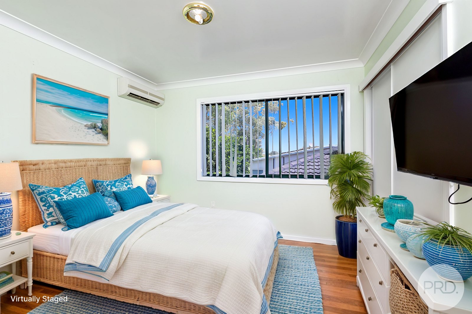 24 Randall Drive SALAMANDER BAY 9