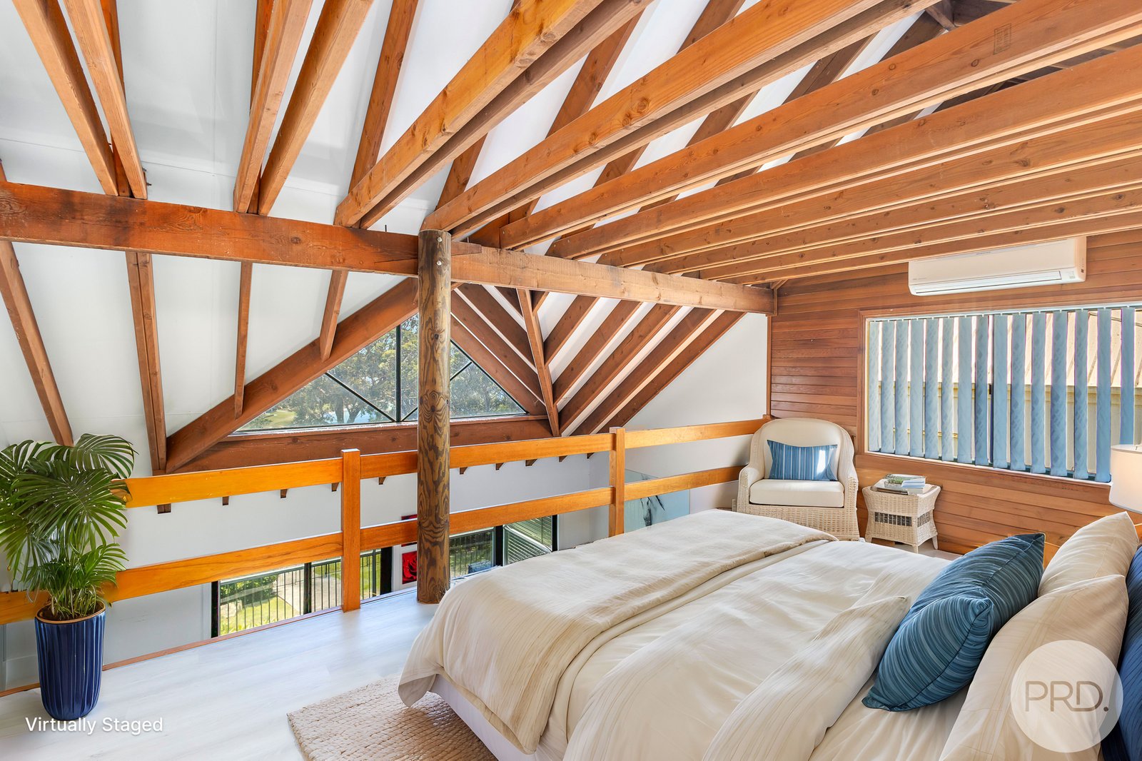 24 Randall Drive SALAMANDER BAY 7