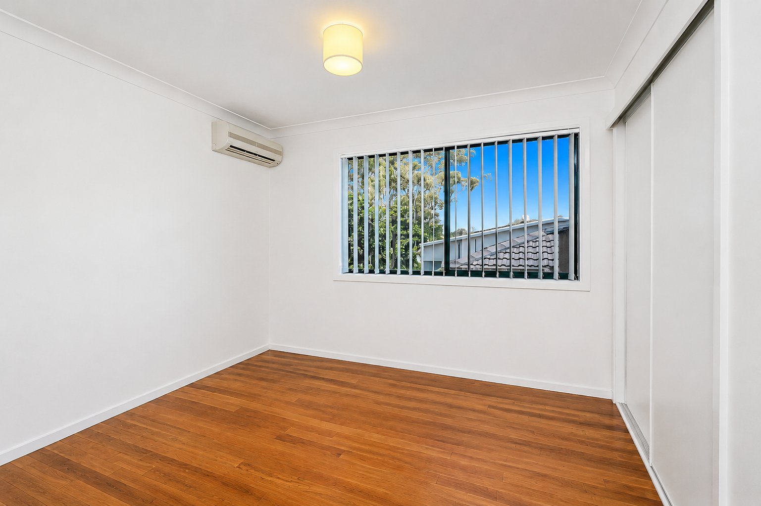 24 Randall Drive SALAMANDER BAY 9