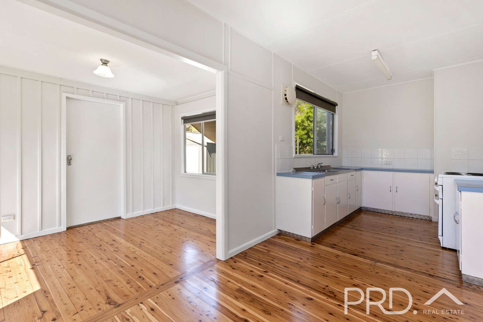 24 Rankin Street TUMUT 4