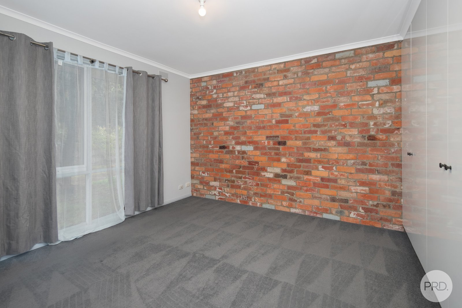 2/4 Rathkeale Avenue MOUNT HELEN 6