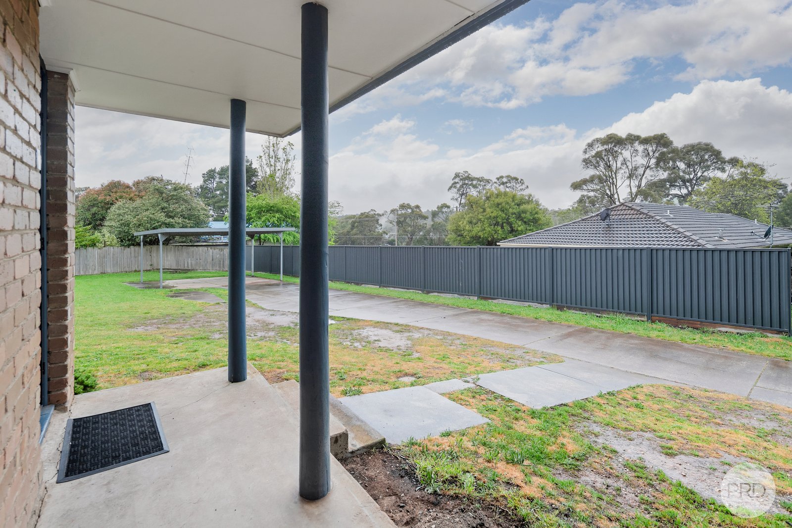 2/4 Rathkeale Avenue MOUNT HELEN 10