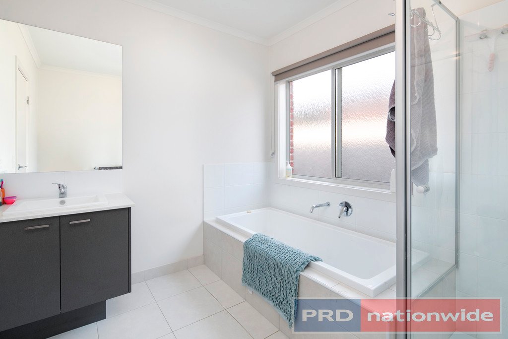 24 Red Robin Drive Winter Valley 5