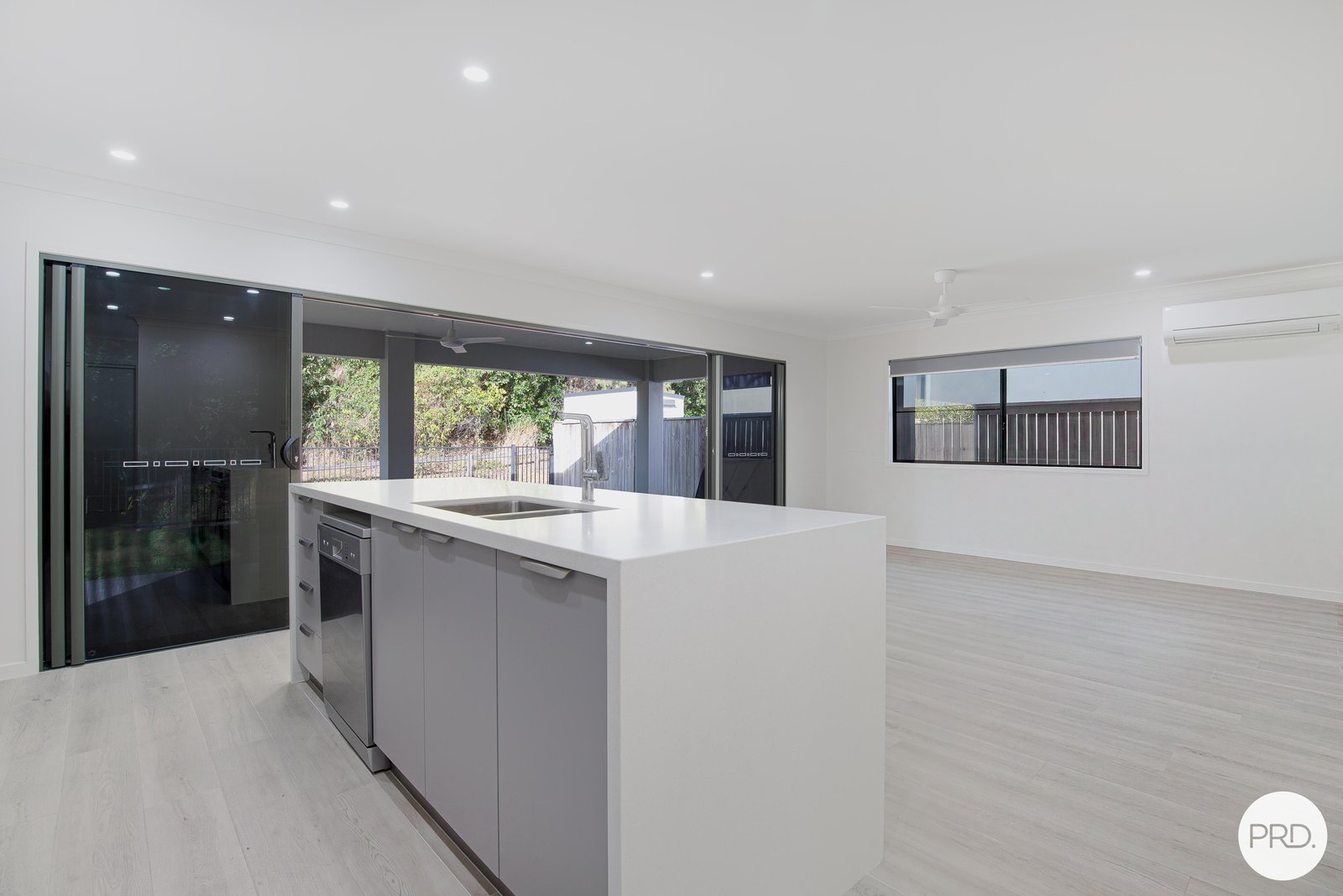 24 Retreat Way SHOAL POINT 8