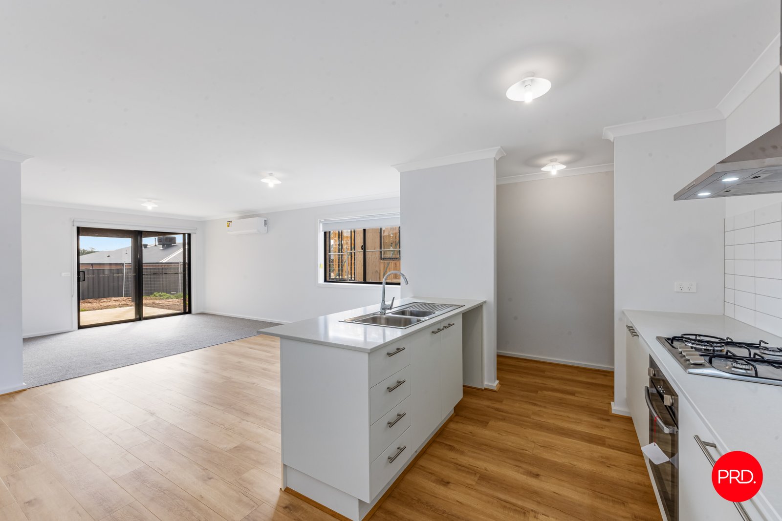 24 Riverlea Drive JACKASS FLAT 3