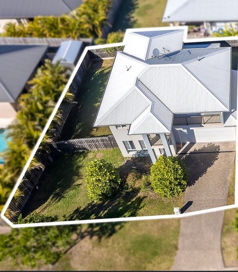 2/4 Riverside Sanctuary Terrace Ormeau 9