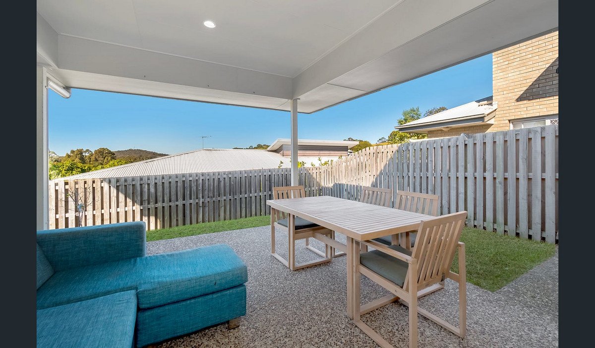 2/4 Riverside Sanctuary Terrace Ormeau 10