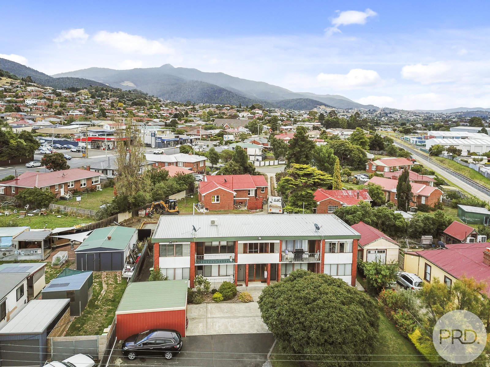 2/4 Riverway Road MONTROSE 18