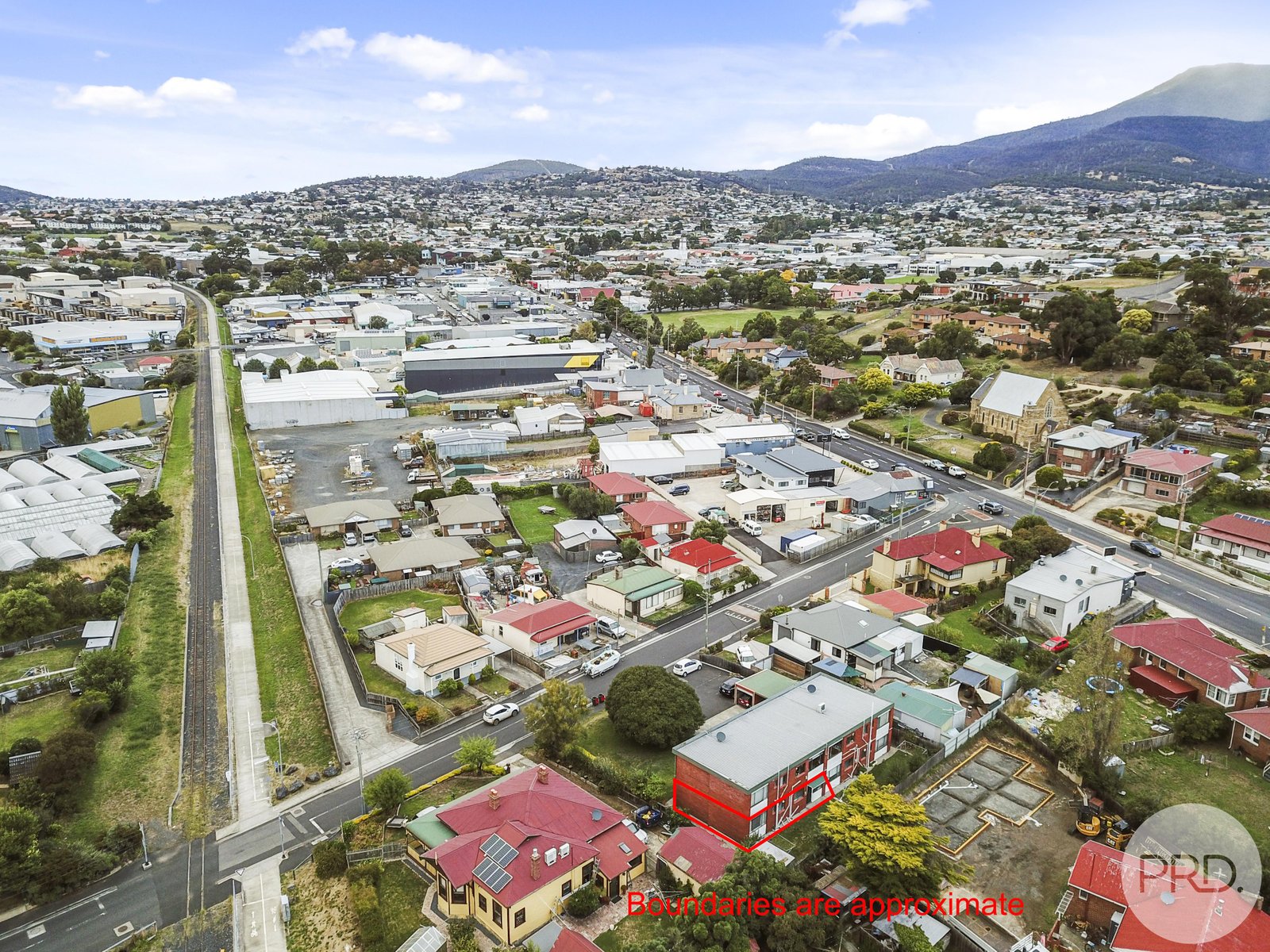 2/4 Riverway Road MONTROSE 21