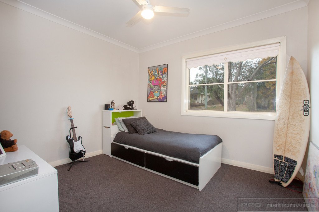 24 Robert Street TENAMBIT 25