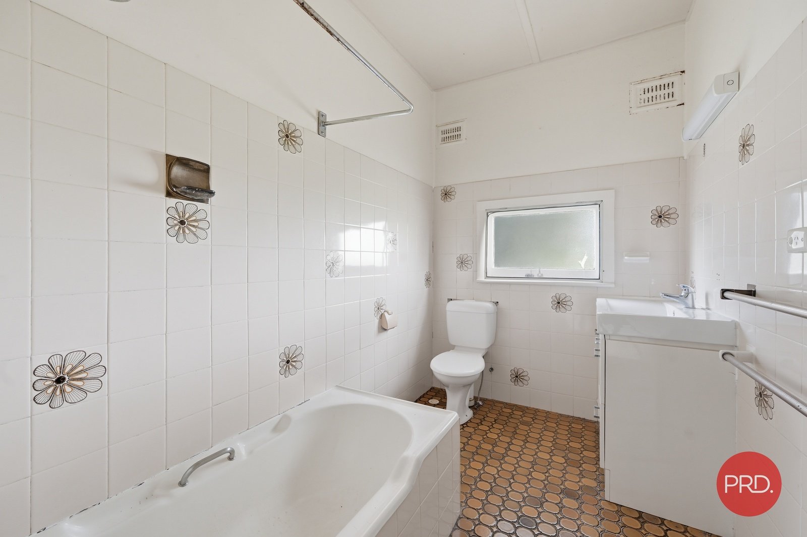24 Robin Street COFFS HARBOUR 12