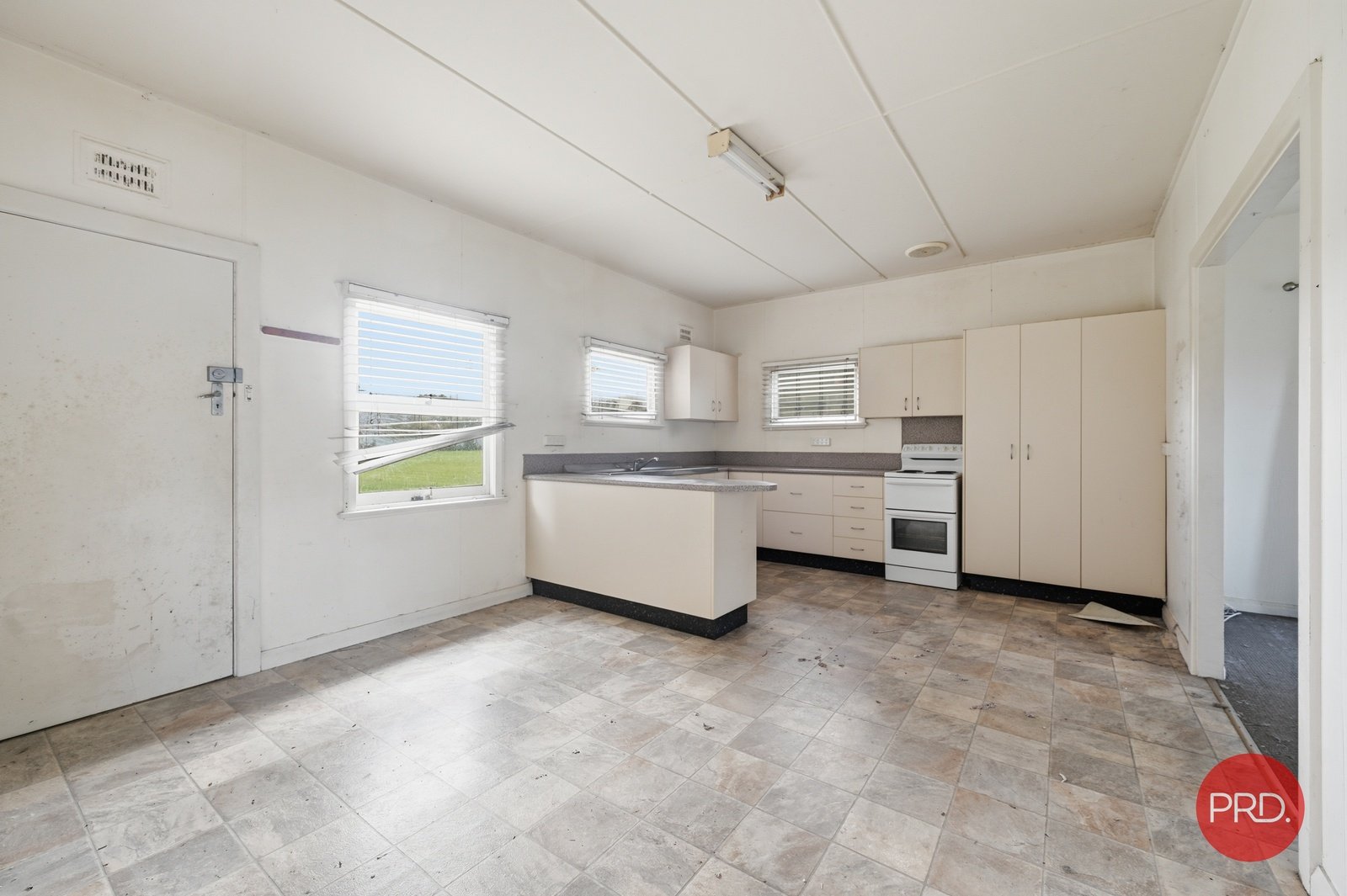 24 Robin Street COFFS HARBOUR 13
