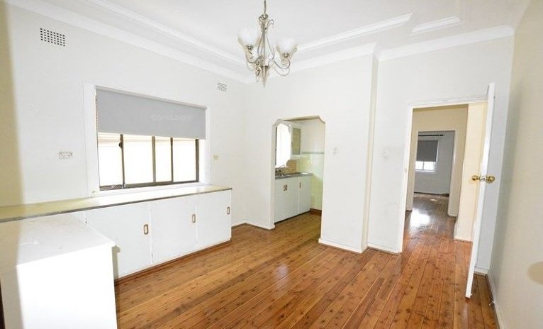 24 Robinson Street MONTEREY 2