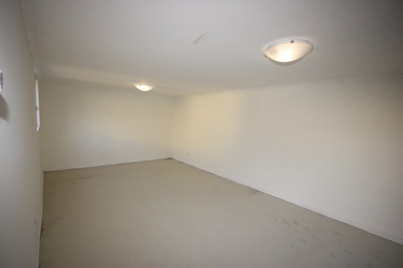 24 Robinson Street MONTEREY 8