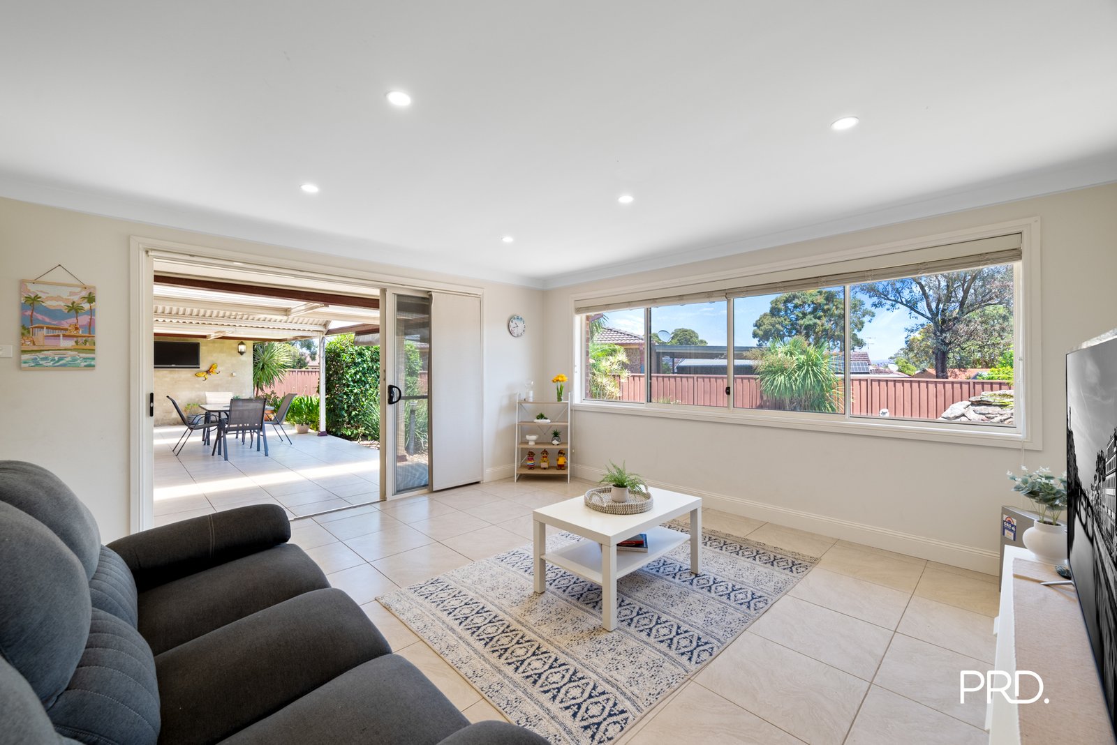 24 Rochford Street ST CLAIR 6