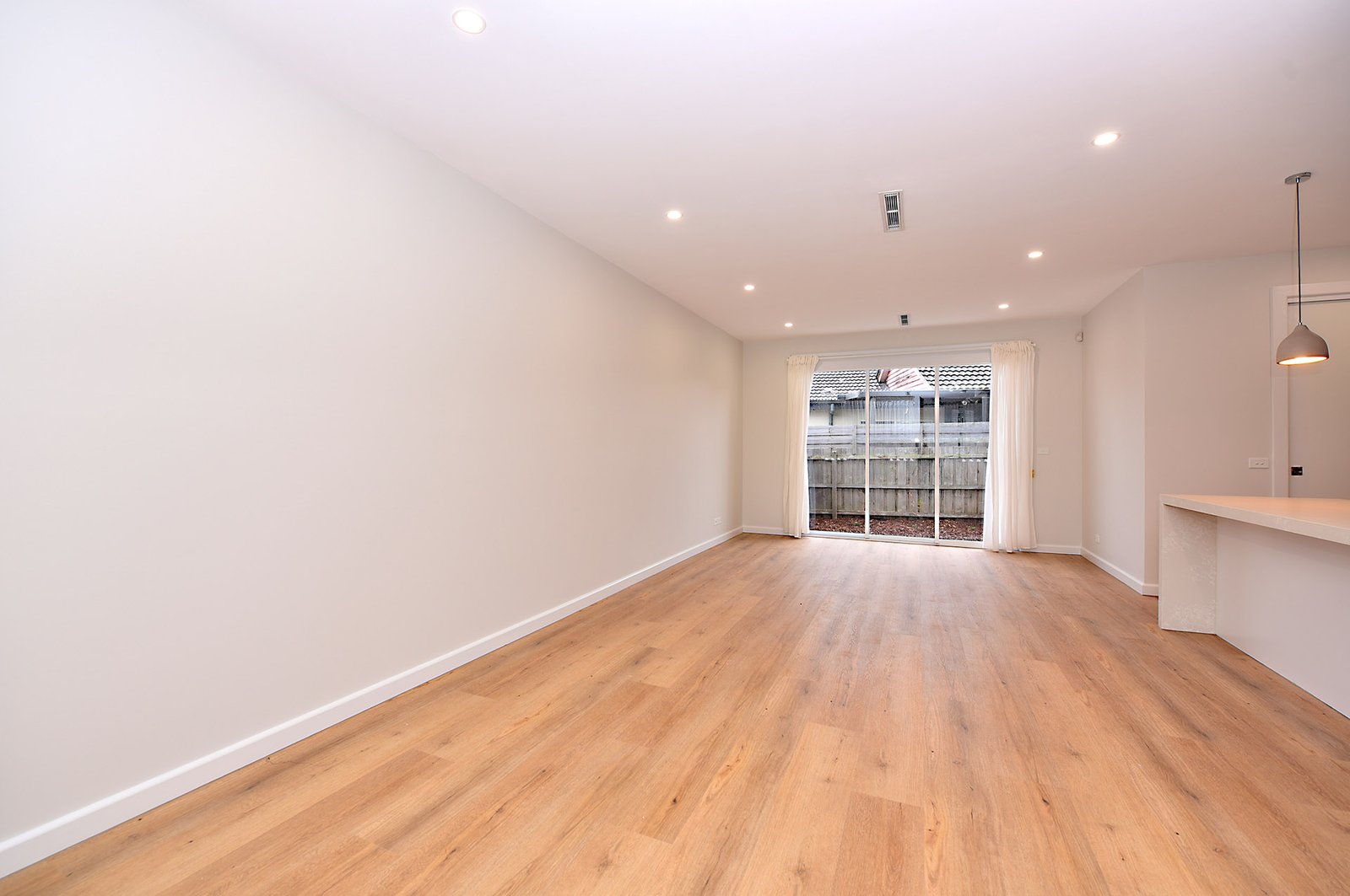 Gallery: 2/4 Rogers Street