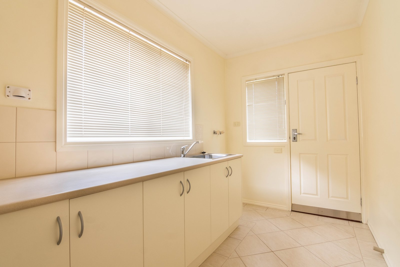 24 Romney Crescent SHEPPARTON 14