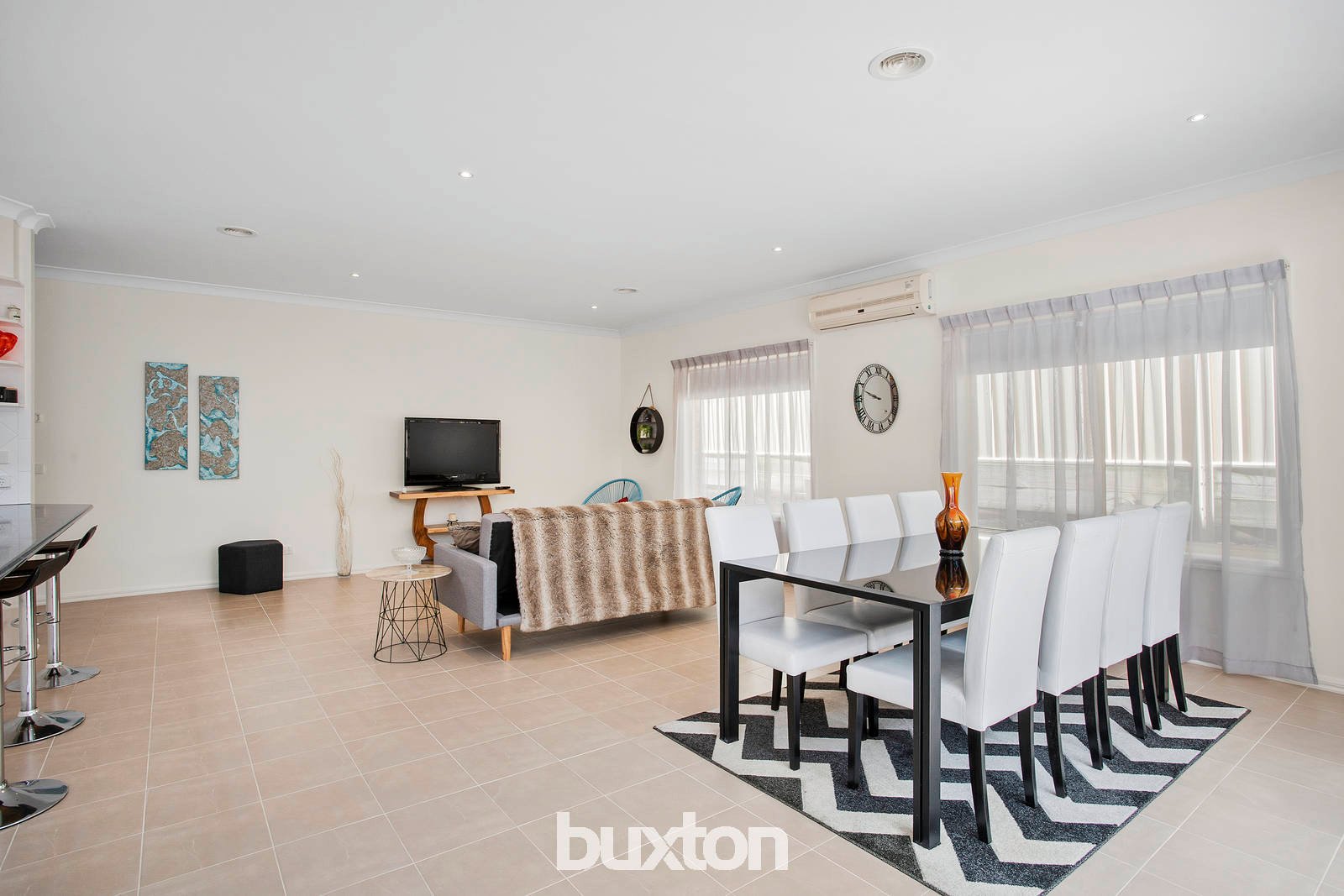 Gallery: 24 Roslyn Road
