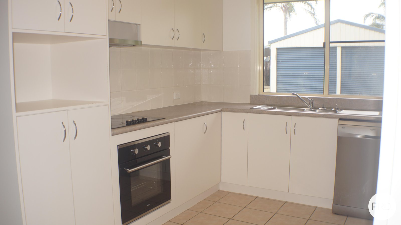 24 Royal Sands Boulevard BUCASIA 4