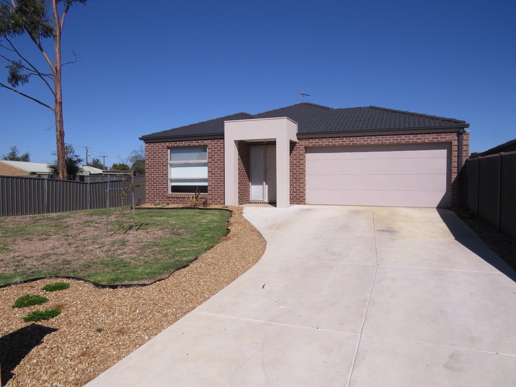24 Royale Street DELACOMBE 1