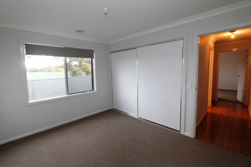 24 Royale Street DELACOMBE 7