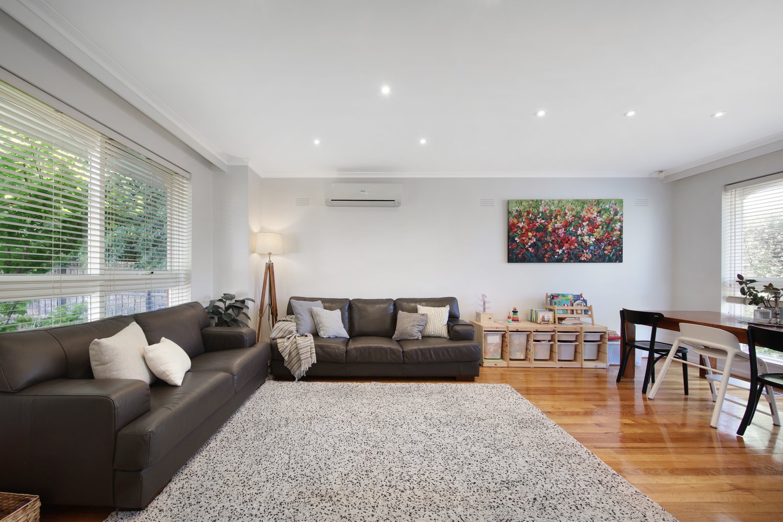 Gallery: 2/4 Ruby Street