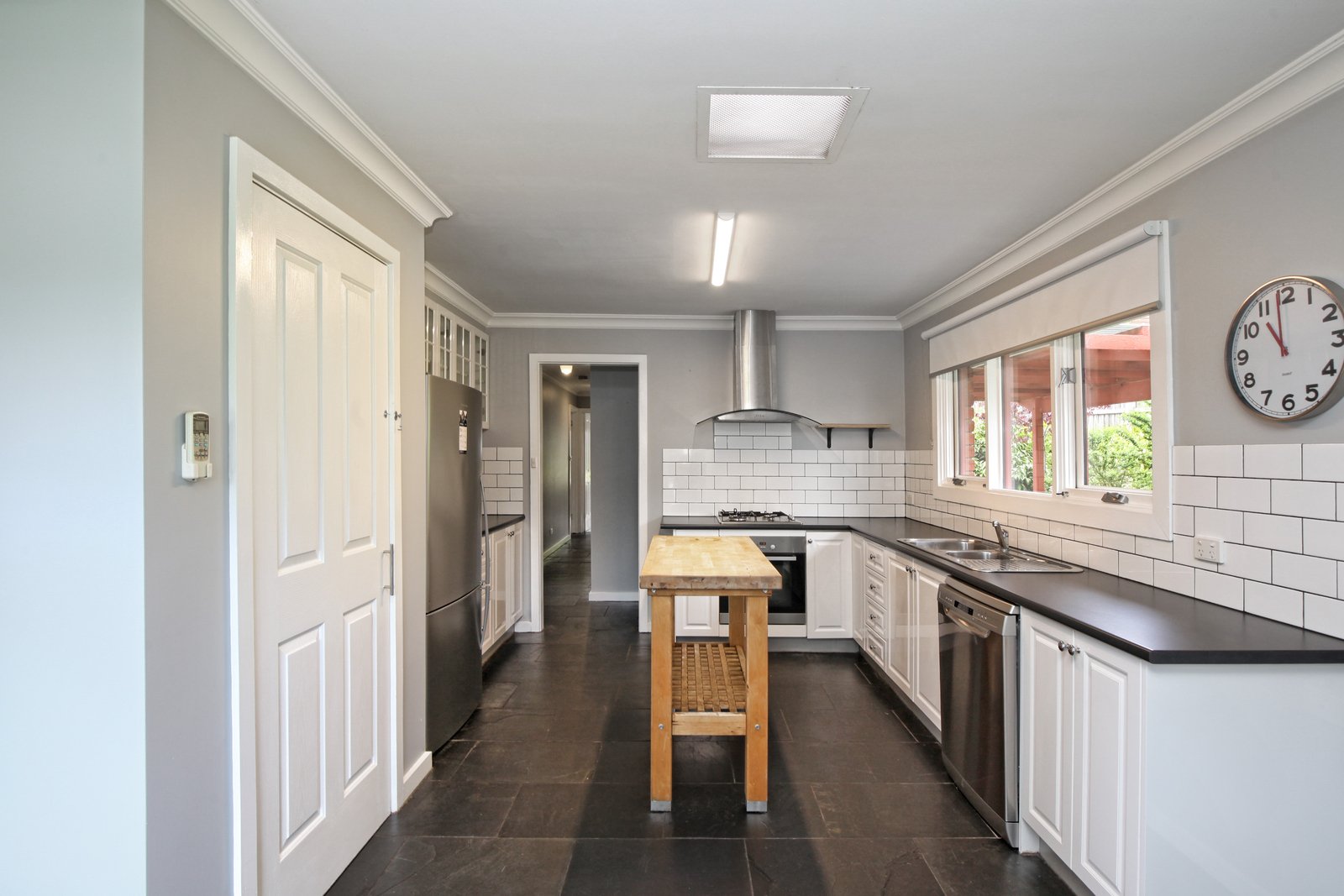 Real Estate and Property in 24 Russell Avenue, Woodend, VIC